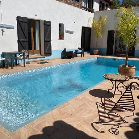 Le Patio Bleu Сasa de vacaciones La Crau
